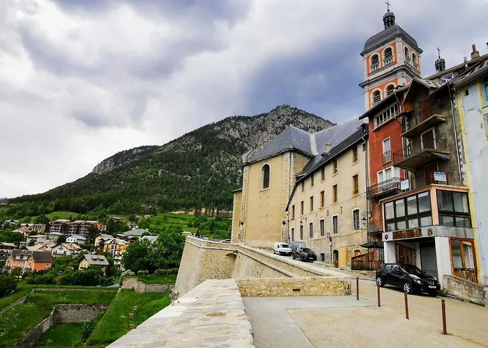 Loft Avec Coin Montagne