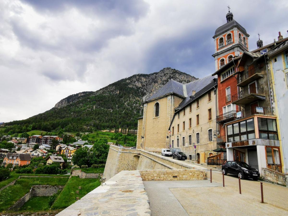 Loft Avec Coin Montagne Appartement